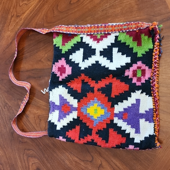 VINTAGE handmade woven bag - Picture 2 of 12